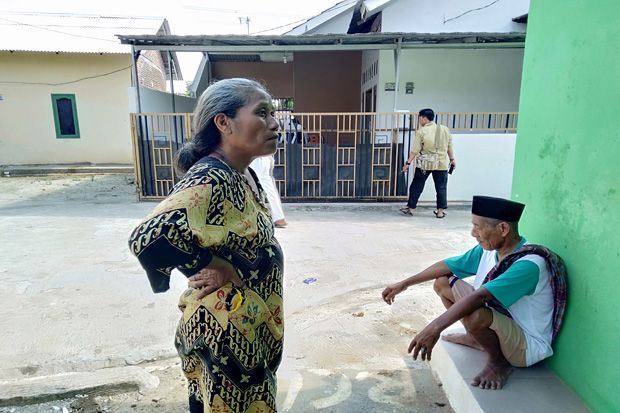 Tak Gentar, Nenek Dua...
