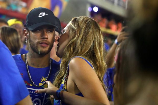 Neymar Tidak Menunjukkan...