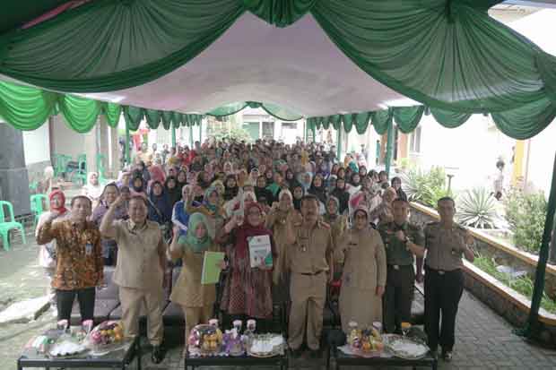 Pemkab Bogor Targetkan...