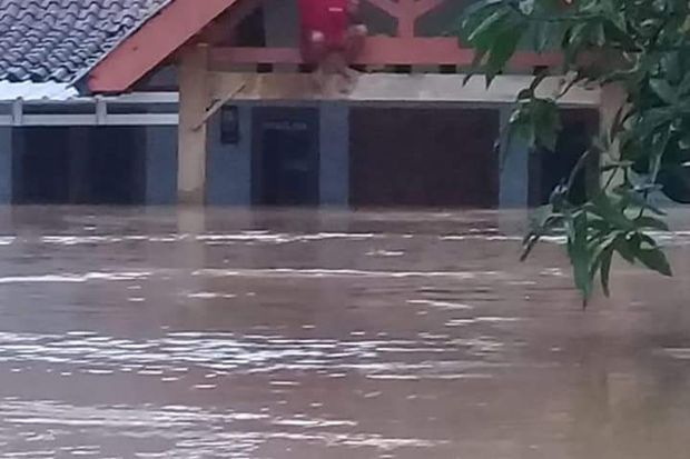 Madiun Dilanda Banjir...