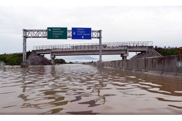 Tol Ngawi-Kertosono...