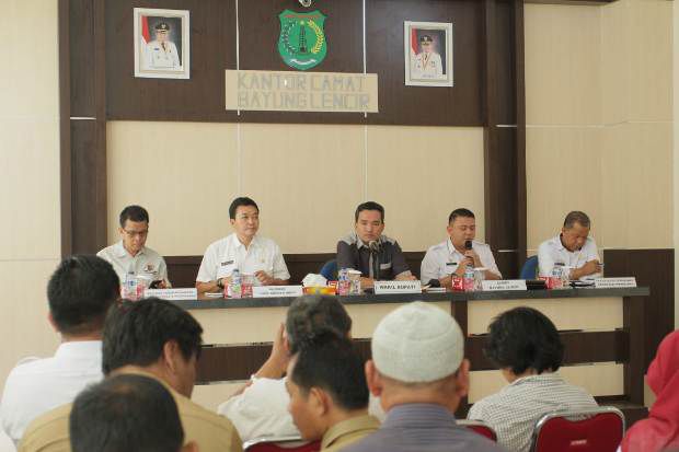 Melalui CRS Perusahaan,...