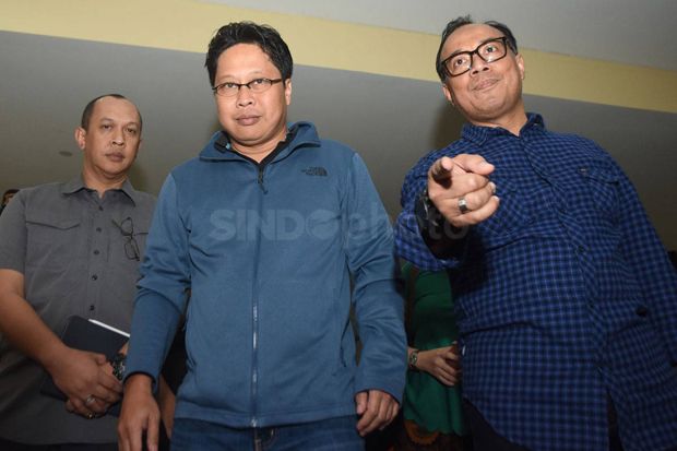 Kasus Robertus, Pengamat...