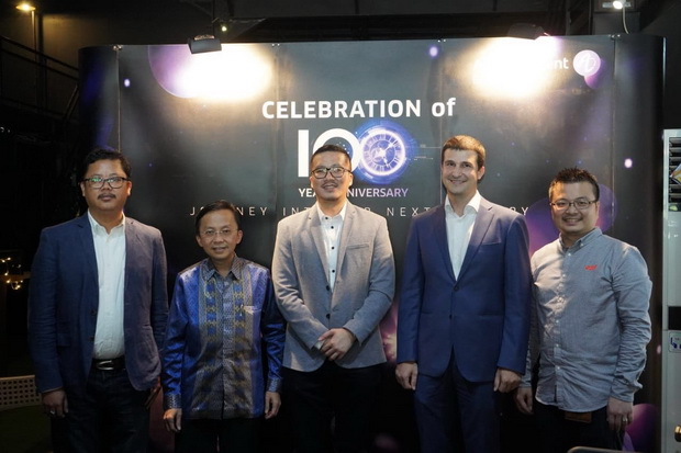 Rayakan A Century of...