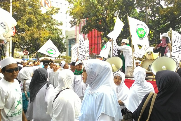 Dukung Pemprov DKI Jual...