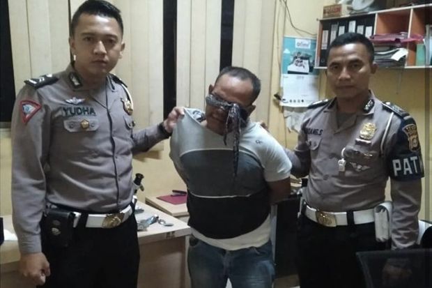 Punya Jimat Kebal, Pencuri...