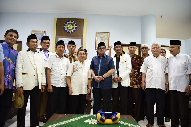 Di Semarang, Habib Salim...