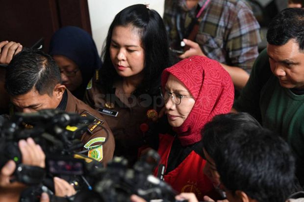Ratna Sarumpaet Yakin...