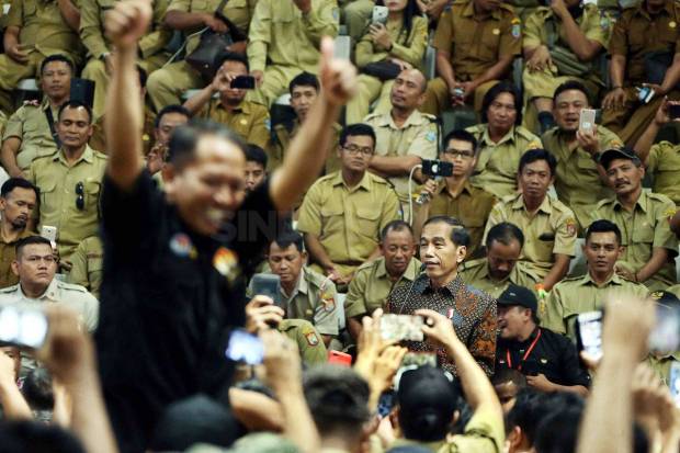 Gaji Perangkat Desa...