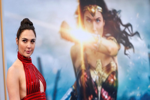 Wonder Woman Kecam Netanyahu...