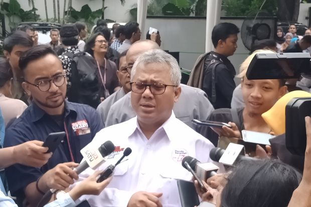 KPU Rekap Seluruh Daftar...