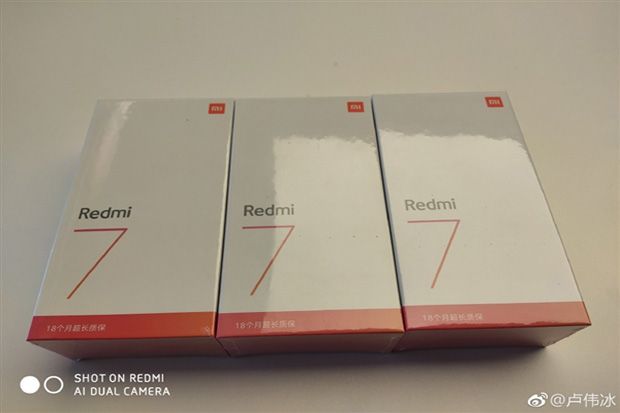 Dua Pejabat Elite Xiaomi...