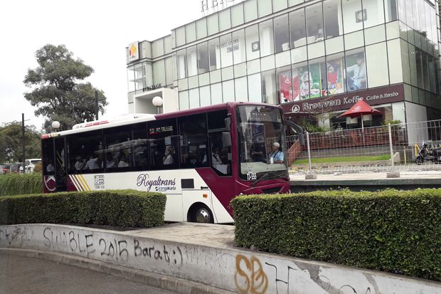 Transjakarta Siapkan...