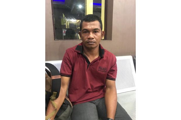 Berdalih Saling Jatuh...