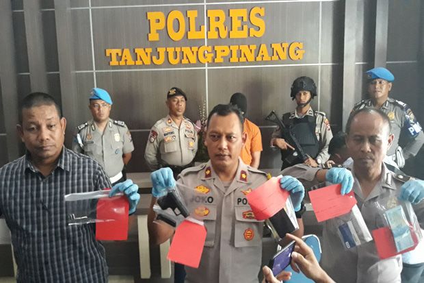 Rian Diupah Rp15 Juta...