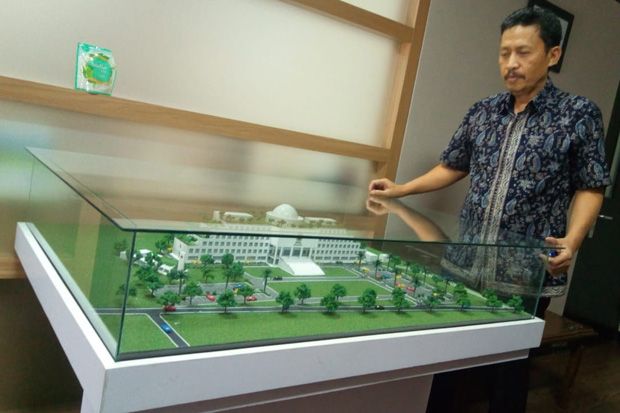 Pembangunan Kantor DPRD...