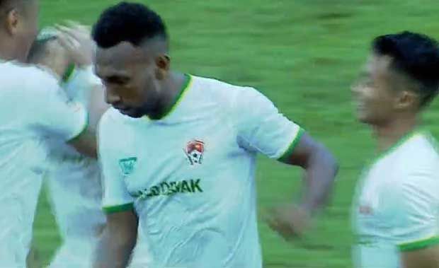 Persipura Tersungkur...
