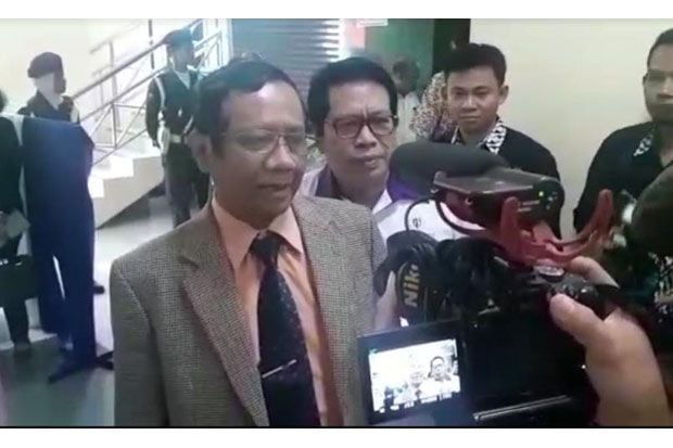 Mahfud MD: Penangkapan...