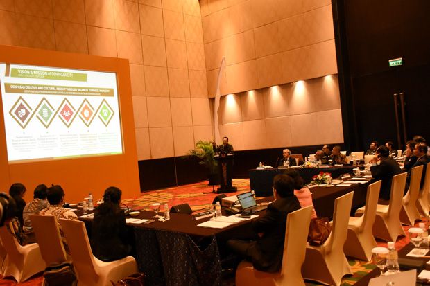 Pemkot Denpasar Terus...