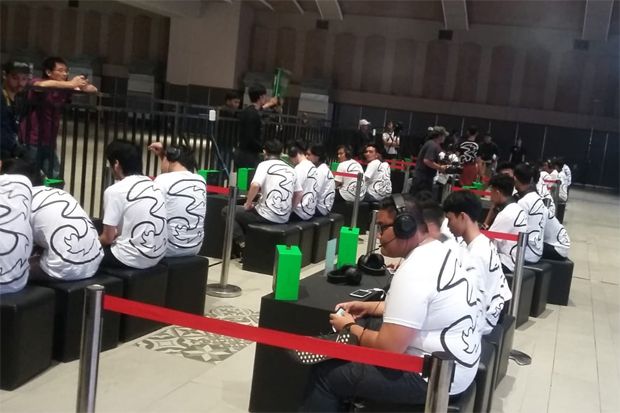 Tri Indonesia Habis-habisan...