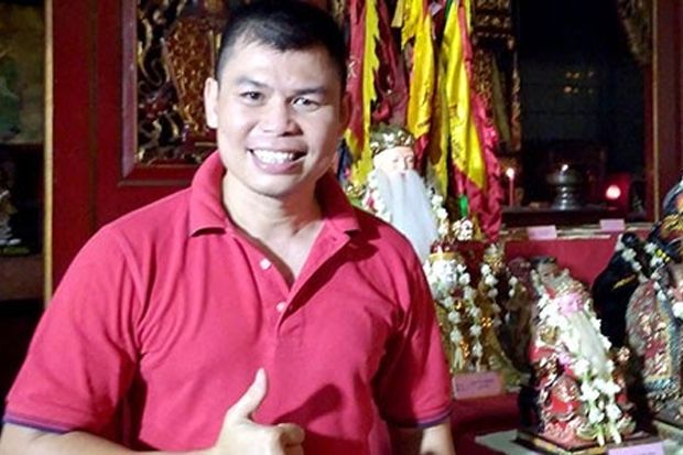 Lewat CJF, Chris John...