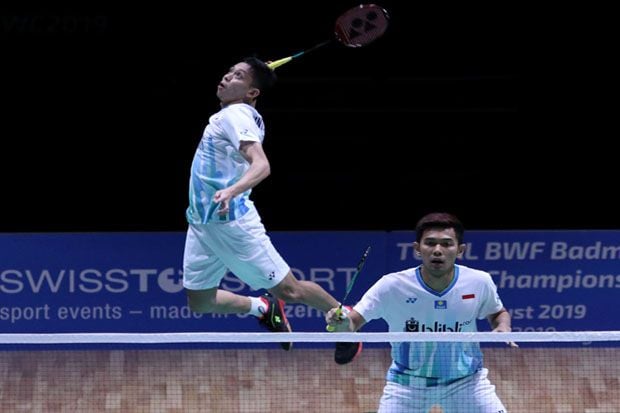 Hendra/Ahsan Terhenti,...