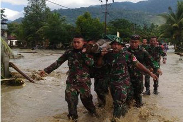Korban Banjir Bandang...