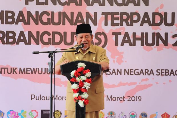 Gubernur Maluku Utara...
