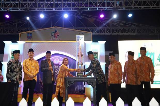 Wujudkan Wisata Syariah,...