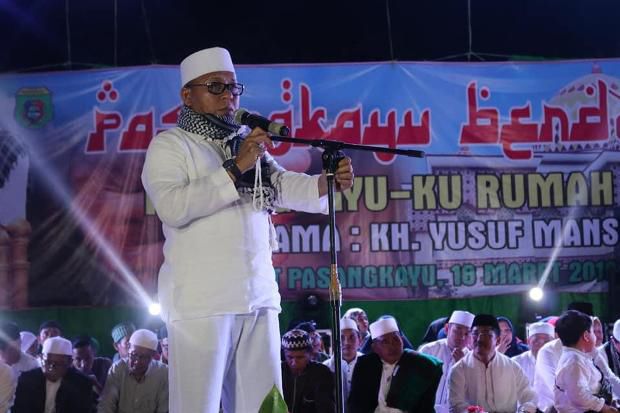 Zikir Akbar, Bupati...