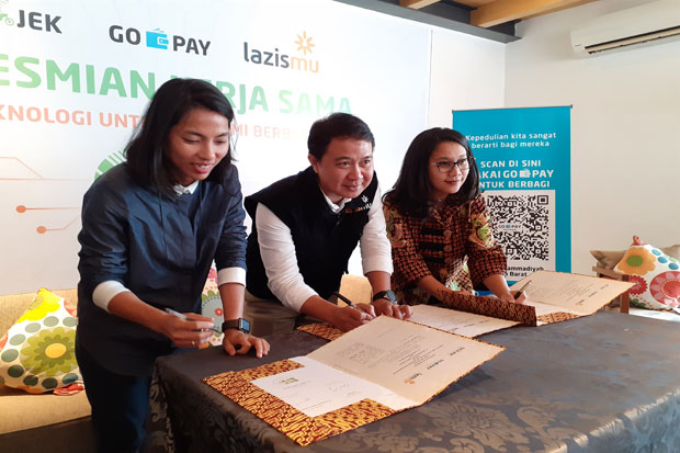 Gojek, Gopay dan Lazismu...