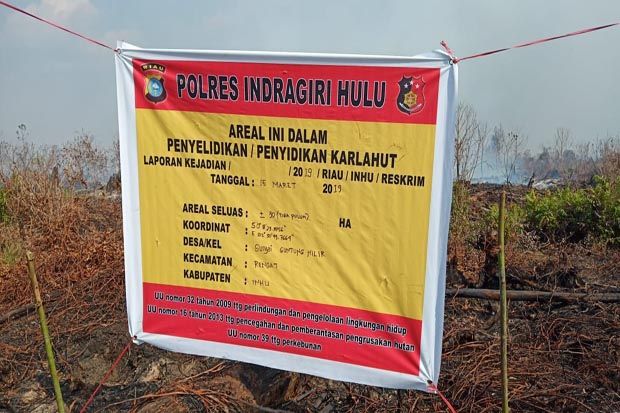 Polisi Selidiki Kebakaran...
