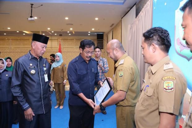Pengembangan Pariwisata,...