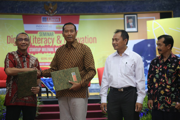 Dorong Digital Literacy,...