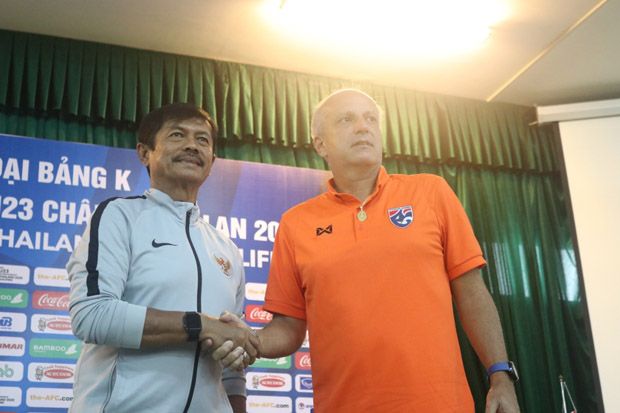 Menyoal Tekanan, Pelatih...