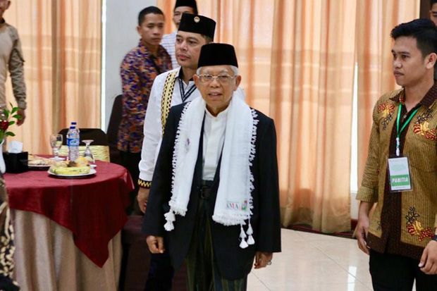Berkunjung ke Bengkulu,...