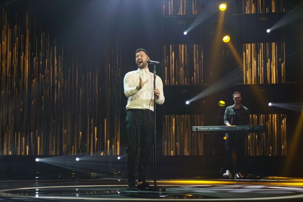Calum Scott Berbagi...