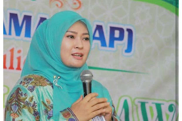 Tolak Mobil Rp1,9 Miliar,...