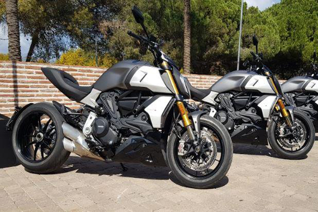 Ducati Resmi Buka Order...