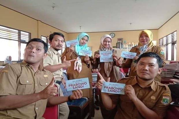 Ini Alasan Guru Honorer...