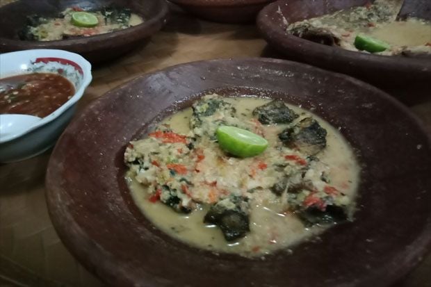 Mandi Keringat dengan...