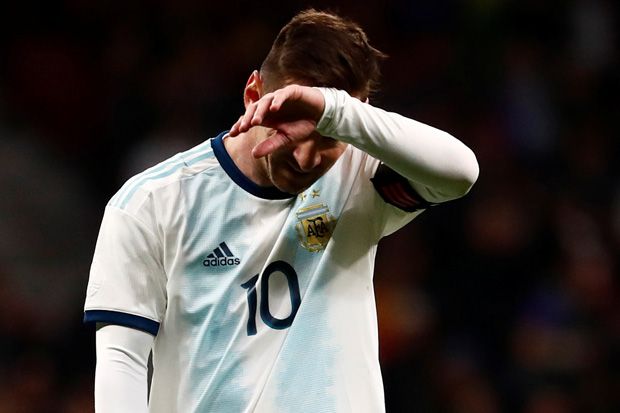 Cedera Messi Bikin Barcelona...