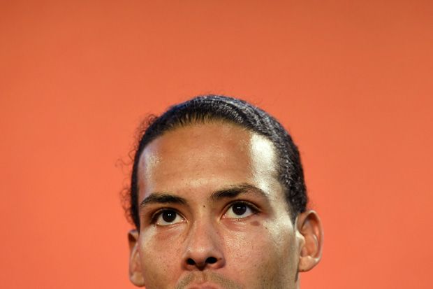 Lawan Jerman, Van Dijk...