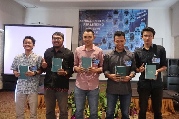 Tiga Penjelasan Terkait...