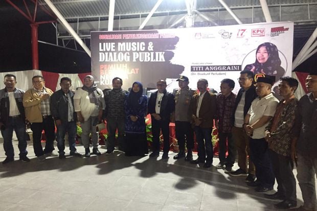 Bupati Pasangkayu Hadiri...