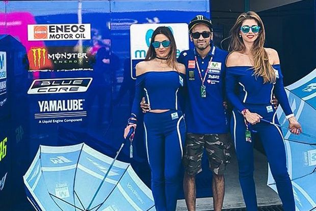 Valentino Rossi Tertawa...