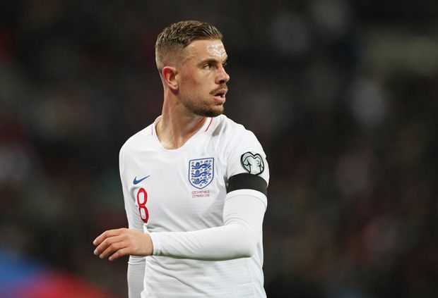 Henderson Tatap Penampilan...
