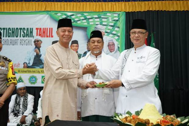 Peringati Harlah ke-96,...