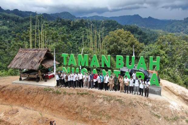 Inisiasi Antam Kembangkan...