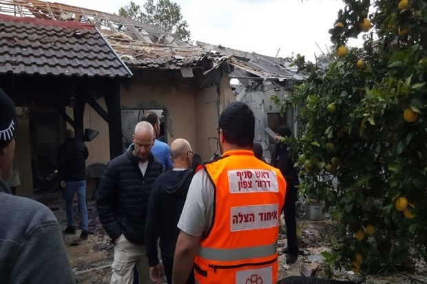 Roket Gaza Hantam Rumah...